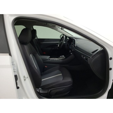 Hyundai Sonata  Sedan/Limuzyna 2020,  2.5 benzyna, automat - Na sprzedaż za 110 602 zł - Katowice - zdjęcie 8