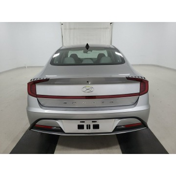 Hyundai Sonata  Sedan/Limuzyna 2021,  2.5 benzyna, automat - Na sprzedaż za 98 277 zł - Katowice - zdjęcie 5