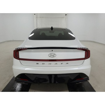 Hyundai Sonata  Sedan/Limuzyna 2021,  2.5 benzyna, automat - Na sprzedaż za 135 288 zł - Katowice - zdjęcie 5
