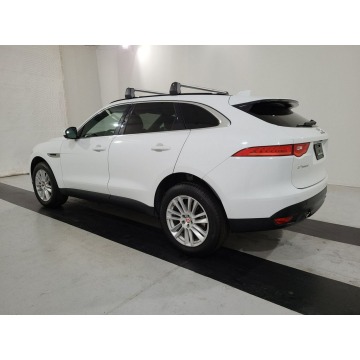 Jaguar F-PACE  SUV 2019,  2.0 benzyna, automat - Na sprzedaż za 150 306 zł - Katowice - zdjęcie 6