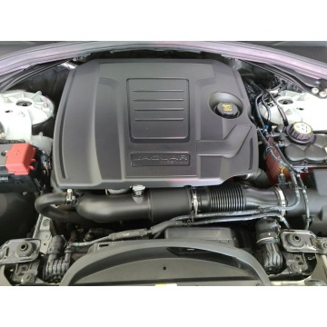 Jaguar F-PACE  SUV 2019,  2.0 benzyna, automat - Na sprzedaż za 150 306 zł - Katowice - zdjęcie 10
