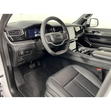 Jeep Wagoneer  SUV 2022,  5.7 benzyna, automat - Na sprzedaż za 314 200 zł - Katowice - zdjęcie 9