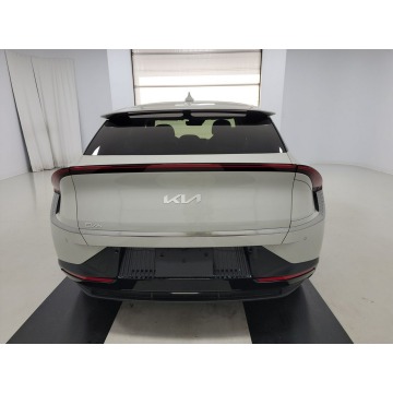 Kia EV6  Hatchback 2022 elektryczny, automat - Na sprzedaż za 312 300 zł - Katowice - zdjęcie 5
