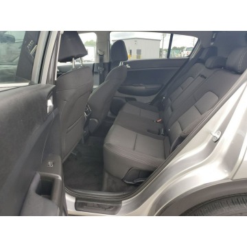 Kia Sportage  SUV 2020,  2.4 benzyna, automat - Na sprzedaż za 110 946 zł - Katowice - zdjęcie 10