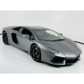 Lamborghini Aventador - 2014