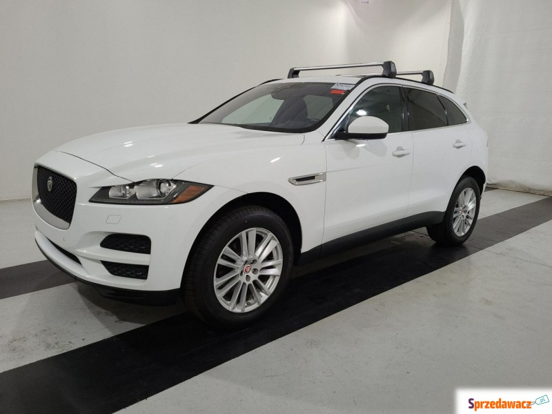 Jaguar F-PACE  SUV 2019,  2.0 benzyna - Na sprzedaż za 150 306 zł - Katowice