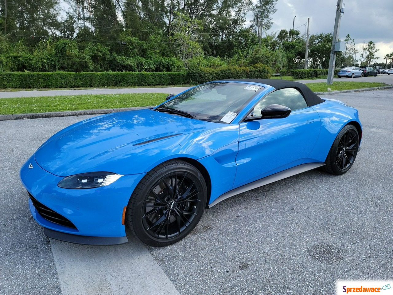 Aston Martin 2021