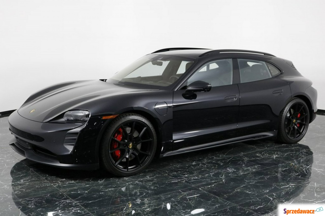 Porsche Taycan 2022