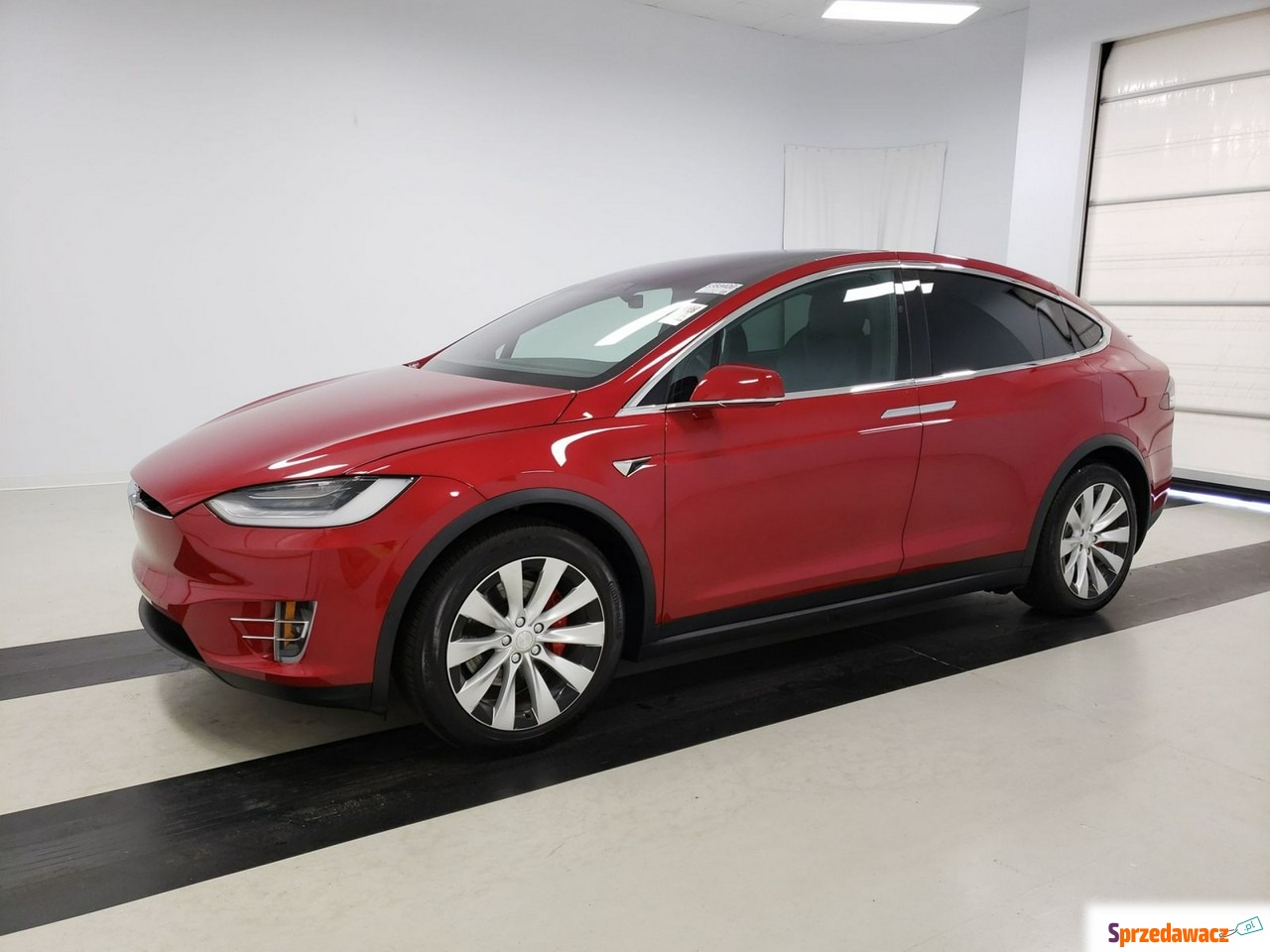 Tesla Model X 2020