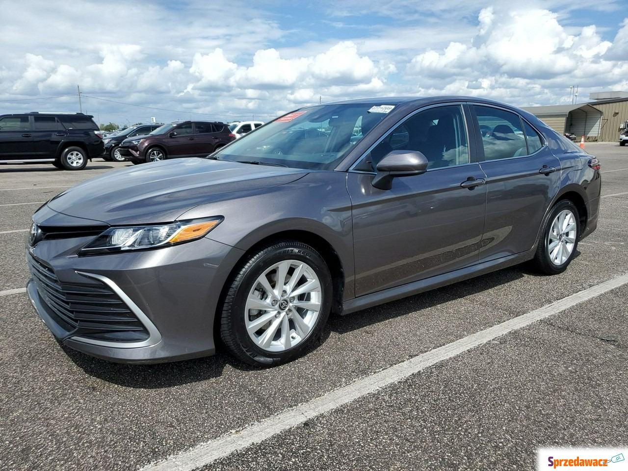 Toyota Camry 2021