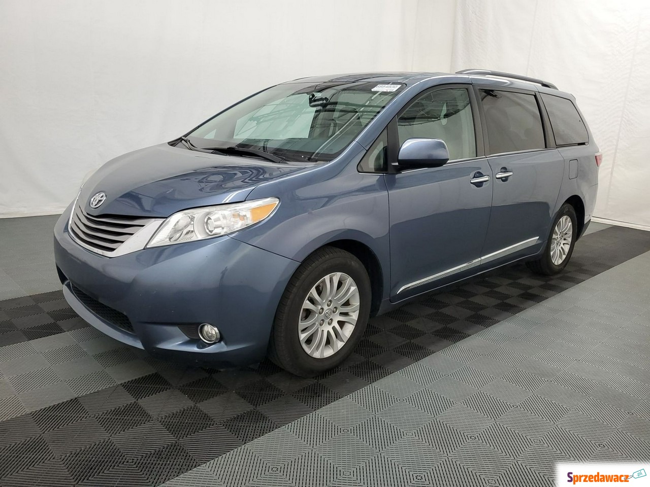 Toyota Sienna 2017
