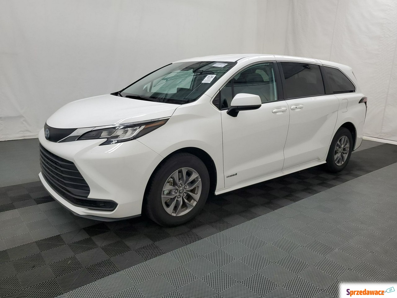 Toyota Sienna 2021