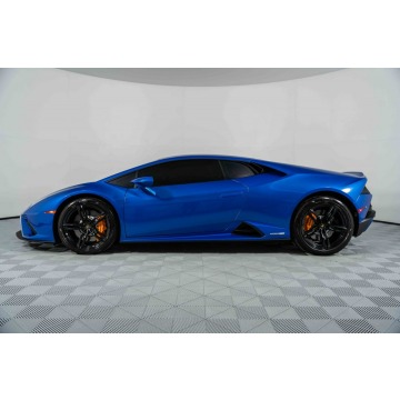 Lamborghini Huracan  Coupe/Sportowy 2020,  5.2 benzyna, automat - Na sprzedaż za 1 040 000 zł - Katowice - zdjęcie 4