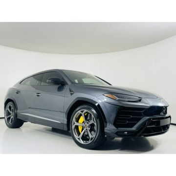 Lamborghini Urus - 4.0 641 km AWD