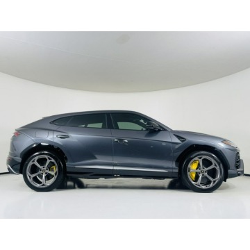 Lamborghini Urus  SUV 2019,  4.0 benzyna, automat - Na sprzedaż za 1 105 770 zł - Katowice - zdjęcie 3