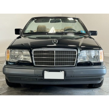 Mercedes - Benz E-klasa  Kabriolet 1995,  3.2 benzyna, automat - Na sprzedaż za 66 297 zł - Katowice - zdjęcie 2