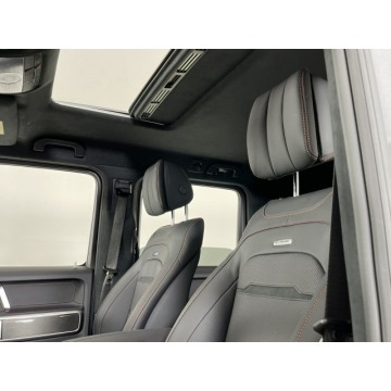 Mercedes - Benz G-klasa  SUV 2021,  4.0 benzyna, automat - Na sprzedaż za 873 300 zł - Katowice - zdjęcie 6