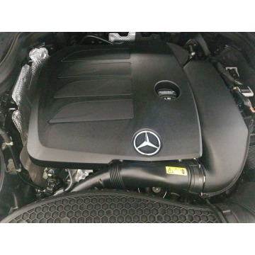 Mercedes - Benz GLC-klasa  SUV 2021,  2.0 benzyna, automat - Na sprzedaż za 189 420 zł - Katowice - zdjęcie 10
