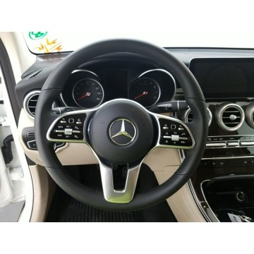 Mercedes - Benz GLC-klasa  SUV 2021,  2.0 benzyna, automat - Na sprzedaż za 182 040 zł - Katowice - zdjęcie 6