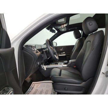 Mercedes - Benz   SUV 2020,  2.0 benzyna, automat - Na sprzedaż za 123 000 zł - Katowice - zdjęcie 7
