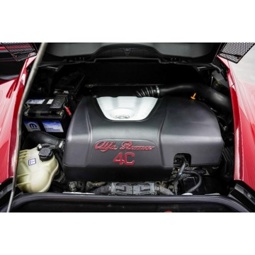 Alfa Romeo 4C  Kabriolet 2015,  1.8 benzyna, automat - Na sprzedaż za 225 500 zł - Katowice - zdjęcie 9