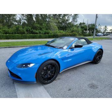 Aston Martin Vantage - 2021