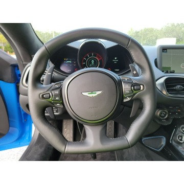 Aston Martin   Kabriolet 2021,  4.0 benzyna, automat - Na sprzedaż za 560 000 zł - Katowice - zdjęcie 8