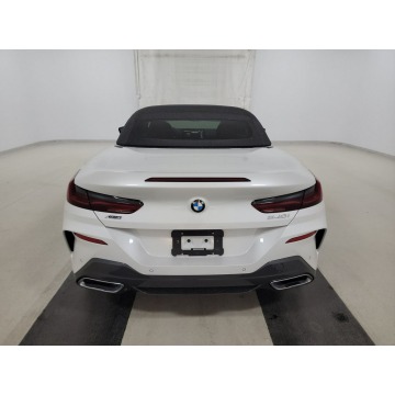 BMW Seria 8  Sedan/Limuzyna 2023,  3.0 benzyna, automat - Na sprzedaż za 398 520 zł - Katowice - zdjęcie 5
