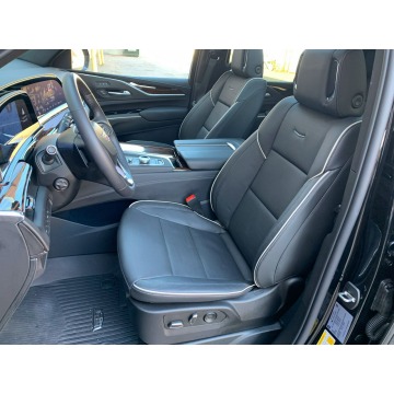 Cadillac Escalade  SUV 2023,  6.2 benzyna, automat - Na sprzedaż za 450 000 zł - Katowice - zdjęcie 5