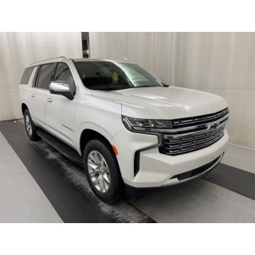 Chevrolet Suburban  SUV 2023,  5.3 benzyna, automat - Na sprzedaż za 328 500 zł - Katowice - zdjęcie 2