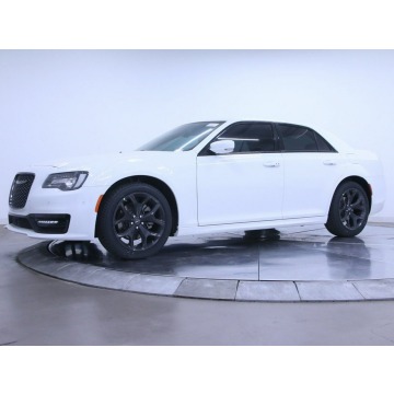 Chrysler inny - 2022 300S