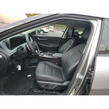 Kia EV6  SUV 2022 elektryczny, automat - Na sprzedaż za 210 150 zł - Katowice - zdjęcie 7
