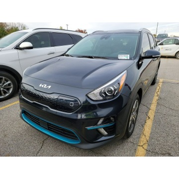 Kia Niro  SUV 2022 elektryczny, automat - Na sprzedaż za 180 000 zł - Katowice - zdjęcie 2