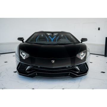 Lamborghini Aventador  Coupe/Sportowy 2022,  6.5 benzyna, automat - Na sprzedaż za 2 160 000 zł - Katowice - zdjęcie 2