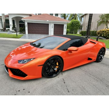 Lamborghini Huracan  Coupe/Sportowy 2016,  5.2 benzyna, automat - Na sprzedaż za 945 000 zł - Katowice - zdjęcie 2