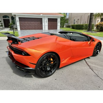 Lamborghini Huracan  Coupe/Sportowy 2016,  5.2 benzyna, automat - Na sprzedaż za 945 000 zł - Katowice - zdjęcie 3