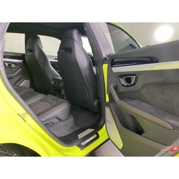 Lamborghini Urus  SUV 2022,  4.0 benzyna, automat - Na sprzedaż za 945 000 zł - Katowice - zdjęcie 9