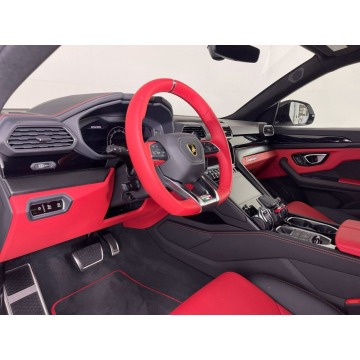 Lamborghini Urus  SUV 2022,  4.0 benzyna, automat - Na sprzedaż za 1 080 000 zł - Katowice - zdjęcie 5
