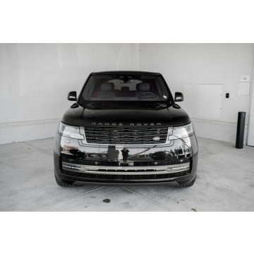 Land Rover Range Rover  SUV 2023,  108.2 benzyna, automat - Na sprzedaż za 675 000 zł - Katowice - zdjęcie 2