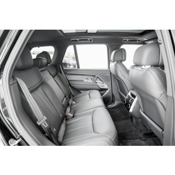 Land Rover Range Rover  SUV 2023,  108.2 benzyna, automat - Na sprzedaż za 675 000 zł - Katowice - zdjęcie 9