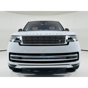 Land Rover Range Rover  SUV 2023,  9.0 benzyna, automat - Na sprzedaż za 922 500 zł - Katowice - zdjęcie 2
