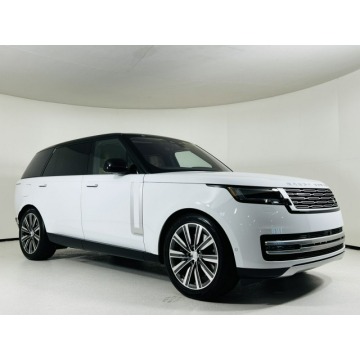 Land Rover Range Rover  SUV 2023,  9.0 benzyna, automat - Na sprzedaż za 922 500 zł - Katowice - zdjęcie 3