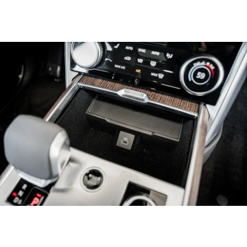 Land Rover Range Rover  SUV 2023,  108.2 hybryda, automat - Na sprzedaż za 540 000 zł - Katowice - zdjęcie 11