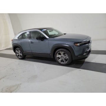 Mazda MX-3  SUV 2022 elektryczny, automat - Na sprzedaż za 155 250 zł - Katowice - zdjęcie 3