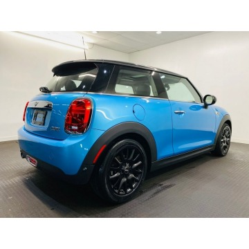 Mini Cooper  Hatchback 2019,  1.5 benzyna - Na sprzedaż za 48 216 zł - Katowice - zdjęcie 3
