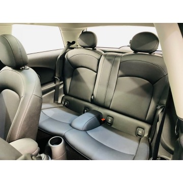 Mini Cooper  Hatchback 2019,  1.5 benzyna - Na sprzedaż za 48 216 zł - Katowice - zdjęcie 5