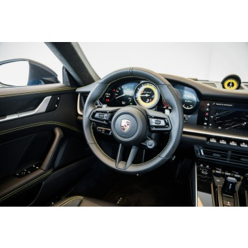 Porsche 911  Kabriolet 2022,  3.6 benzyna - Na sprzedaż za 1 359 150 zł - Katowice - zdjęcie 7