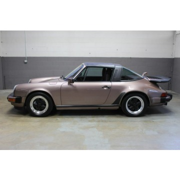 Porsche 911 1987,  3.2 benzyna - Na sprzedaż za 218 801 zł - Katowice - zdjęcie 5