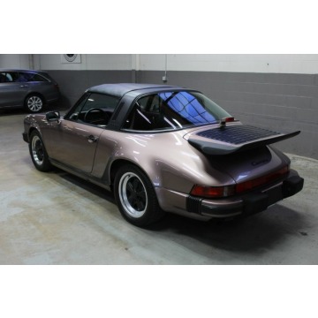 Porsche 911 1987,  3.2 benzyna - Na sprzedaż za 218 801 zł - Katowice - zdjęcie 6