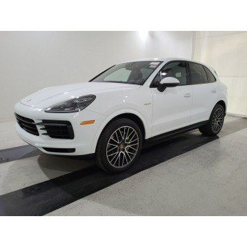 Porsche Cayenne  SUV 2019,  3.0 hybryda, automat - Na sprzedaż za 318 570 zł - Katowice - zdjęcie 3